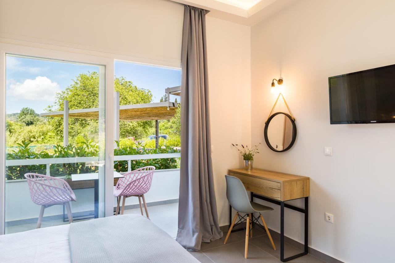Deluxe Double or Twin Room Pool View