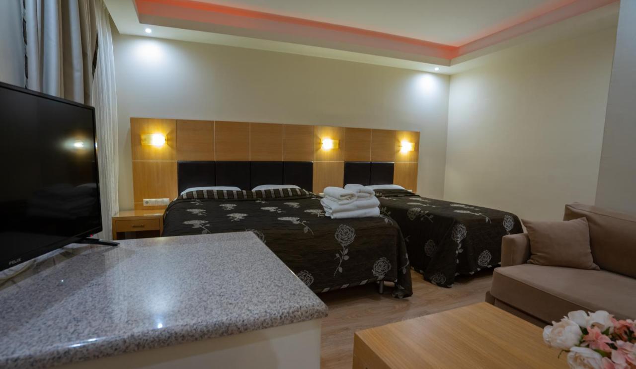 Junior Suite Mountain View
