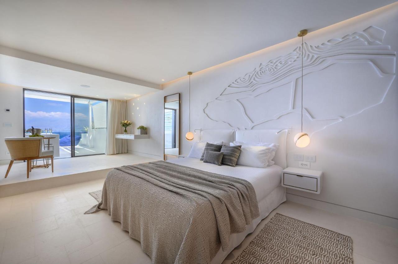 Junior Suite Sea View Outdoor Jacuzzi