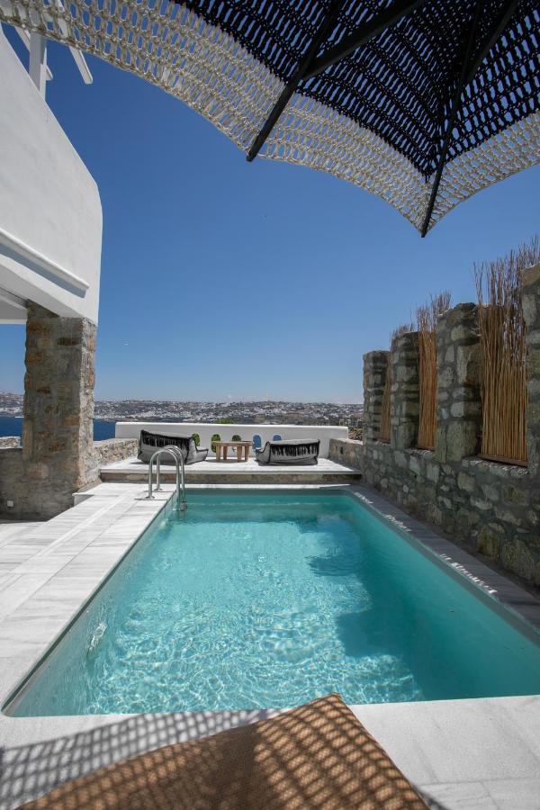Signature Suite Sea View Private Pool