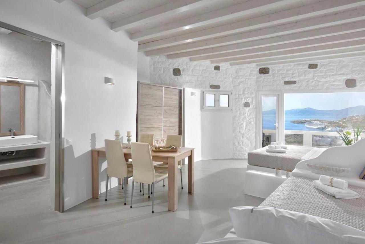 Queen Suite with Sea View