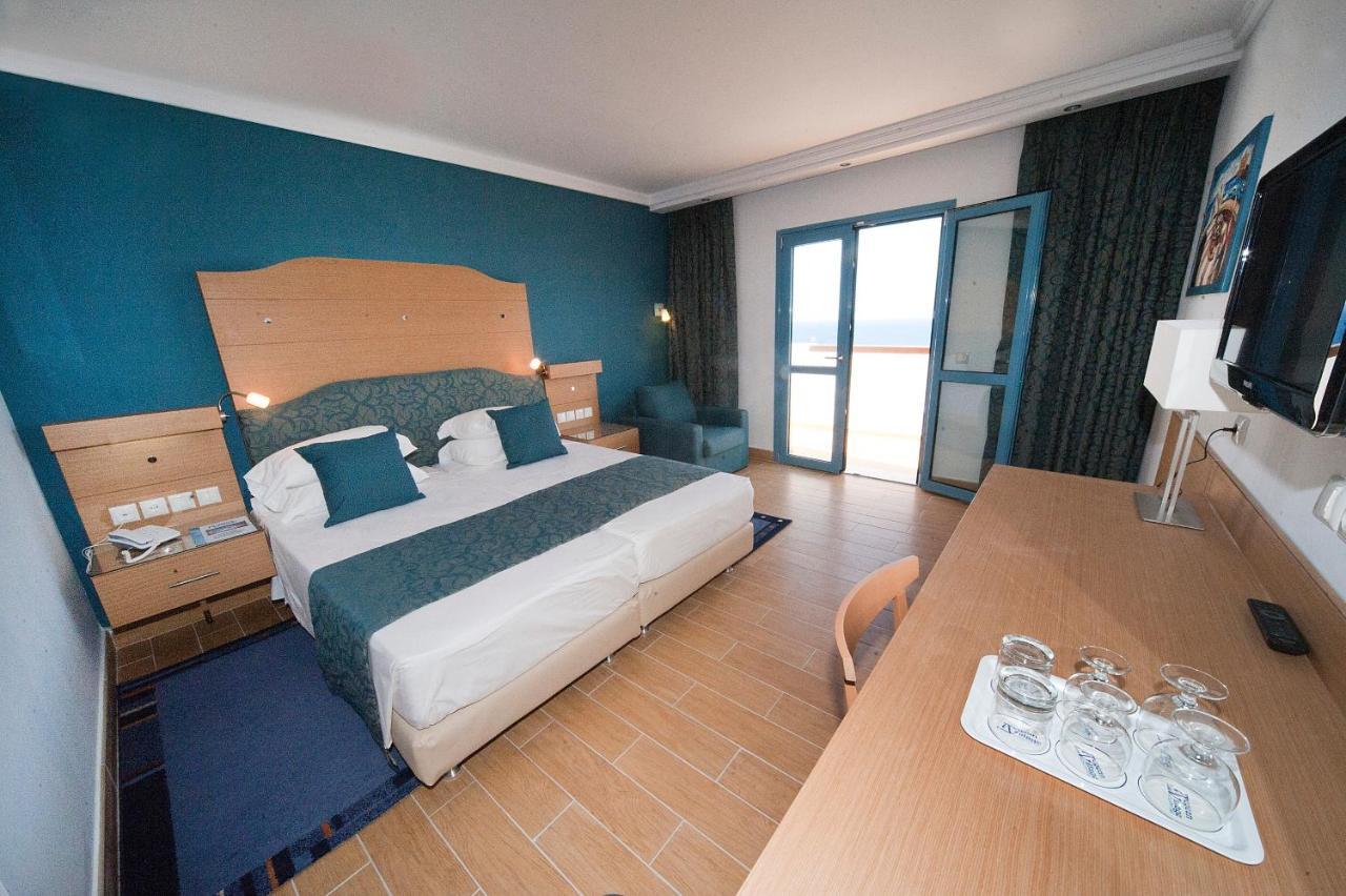 Single Room with Bathroom