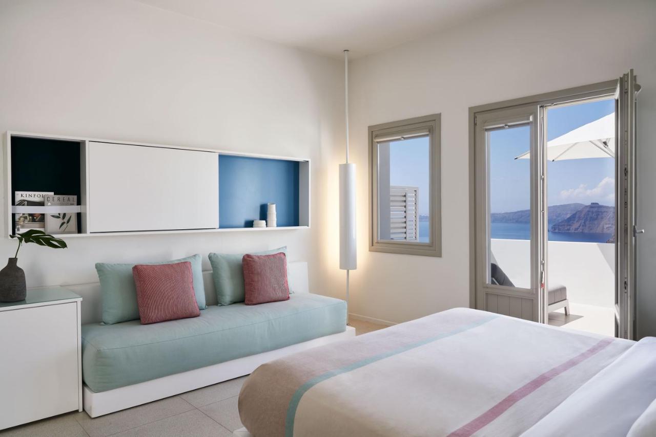 Rubi Suite Heated Plunge Pool Caldera View