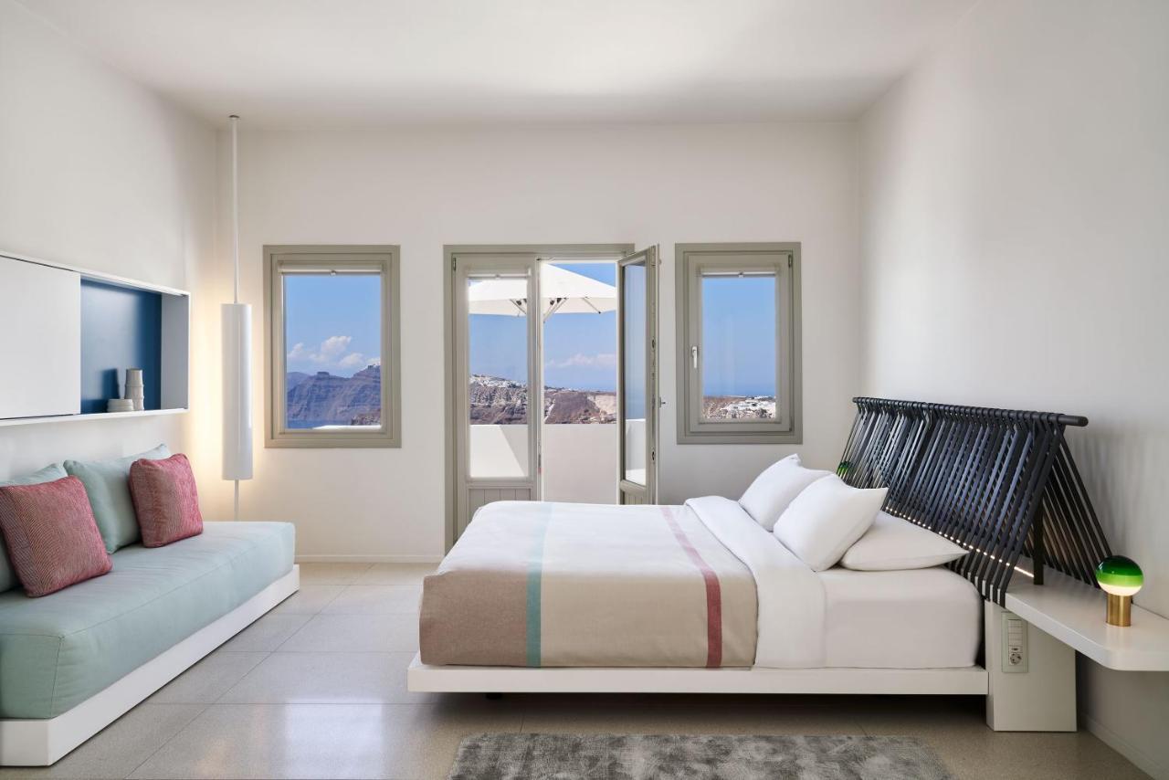 Rubi Suite Heated Plunge Pool Caldera View
