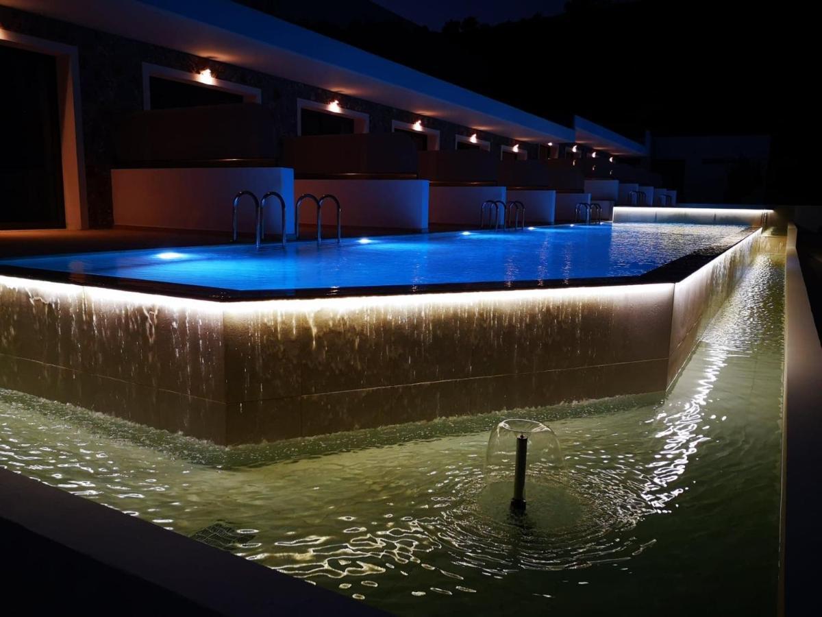 Suite Private Pool