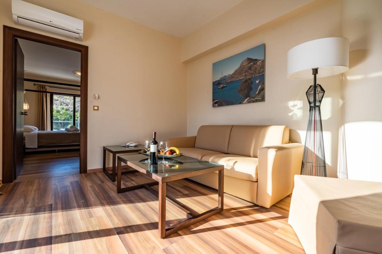 One-Bedroom Suite