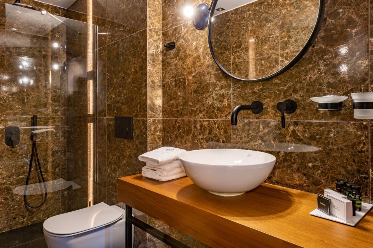 One Bedroom Suite