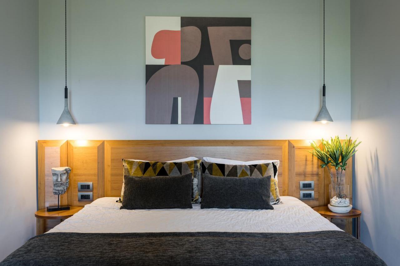 One Bedroom Suite