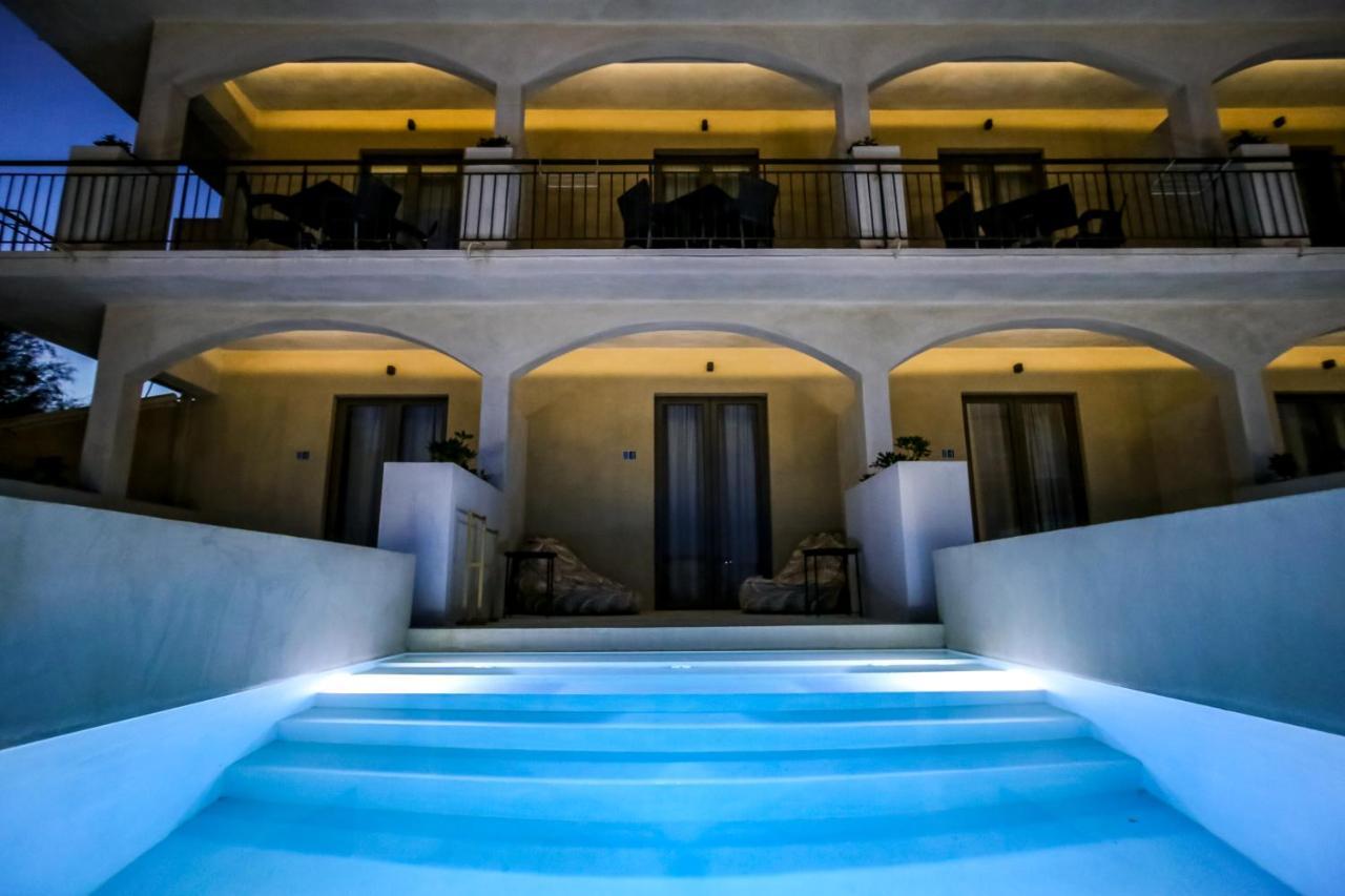 Premium Double Room Private Swimming Pool