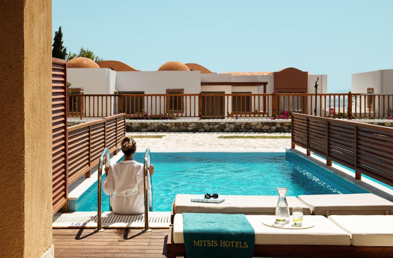 Twin Private Pool