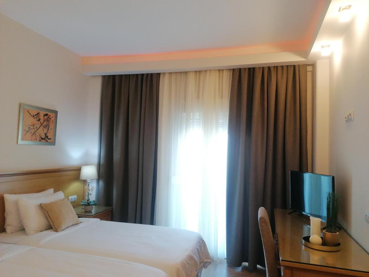 Single Room Balcony