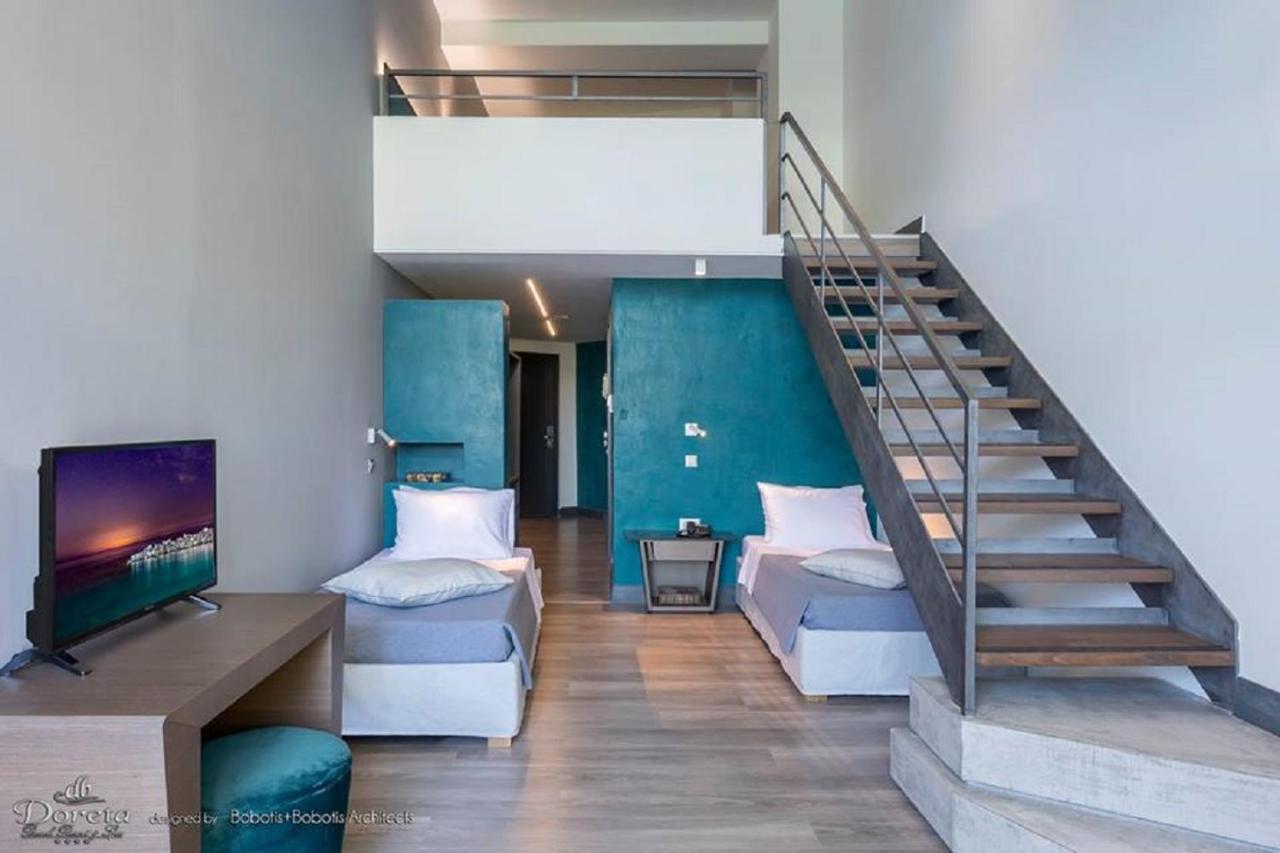 Superior Family Room