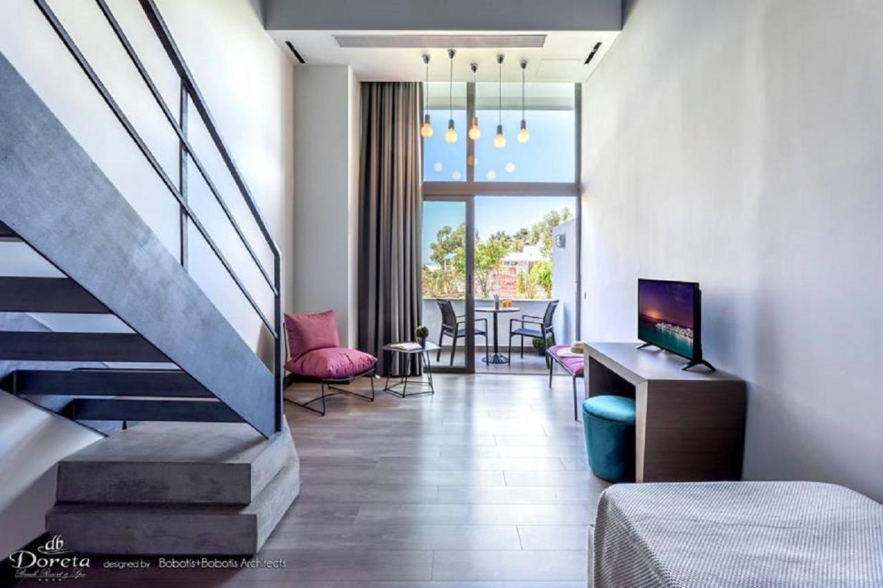 Superior Family Room