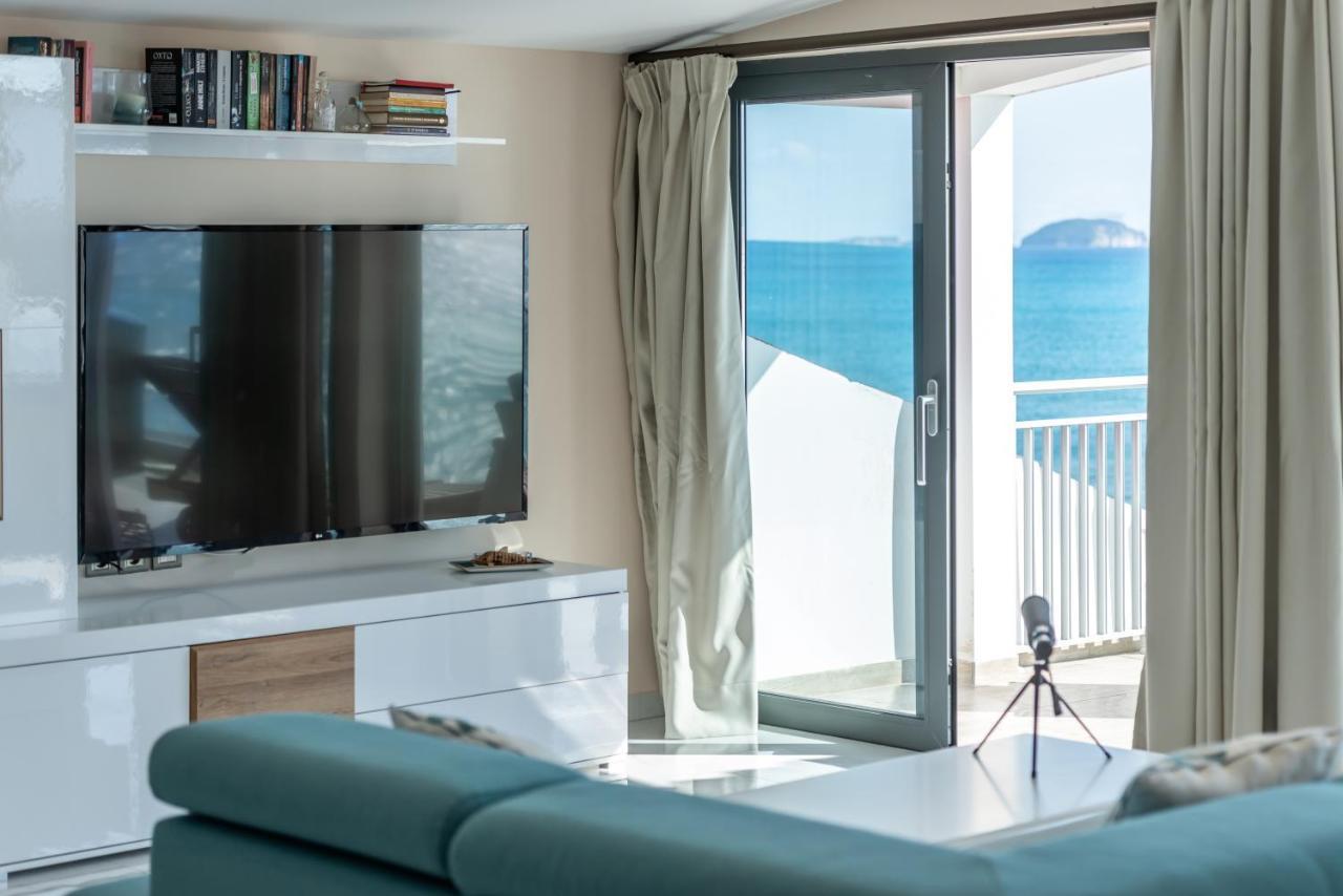 Deluxe Suite Sea View