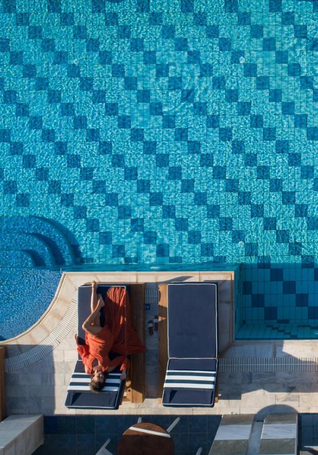 Suite Sea View Sharing Pool