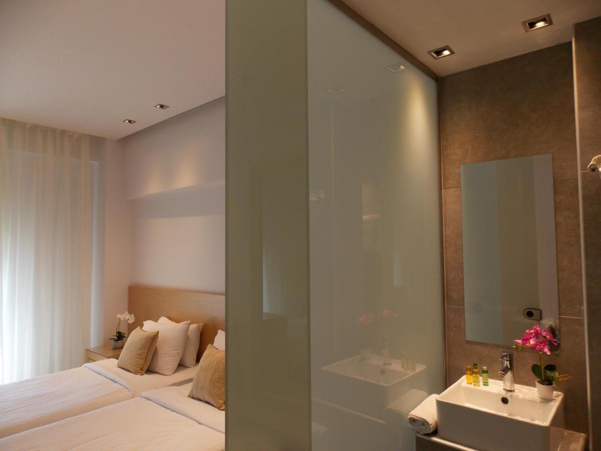 Single Room Balcony