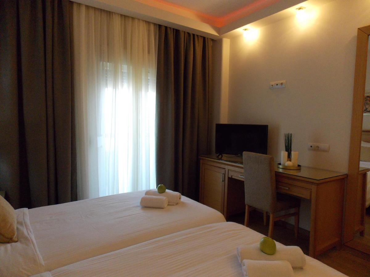 Single Room Balcony