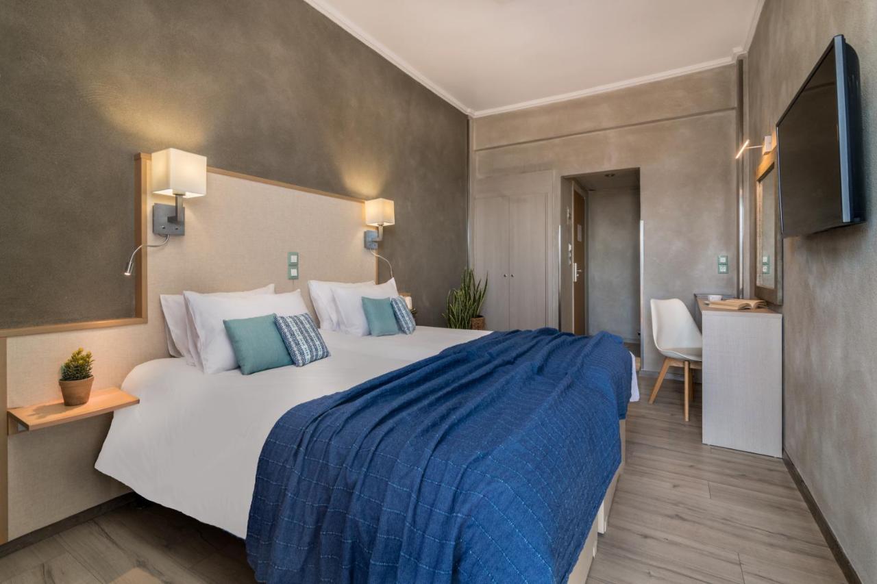 Double or Twin Room Sea View