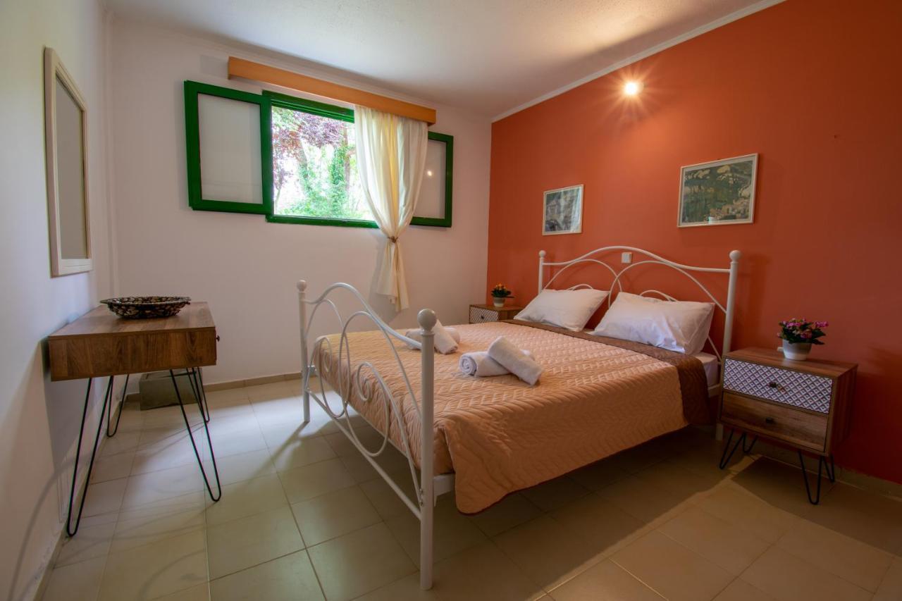 One-Bedroom Apartment Garden View