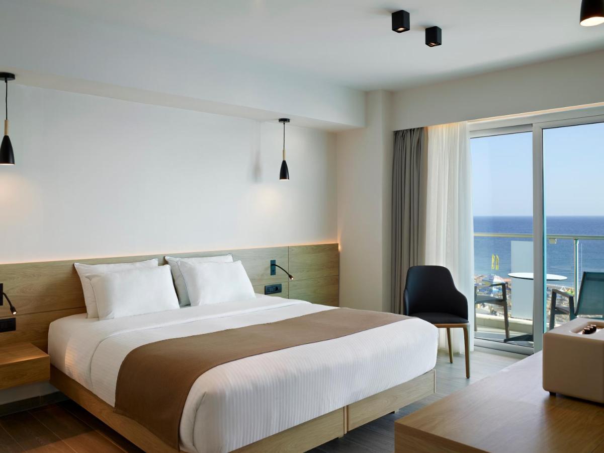 Suite with Sea View