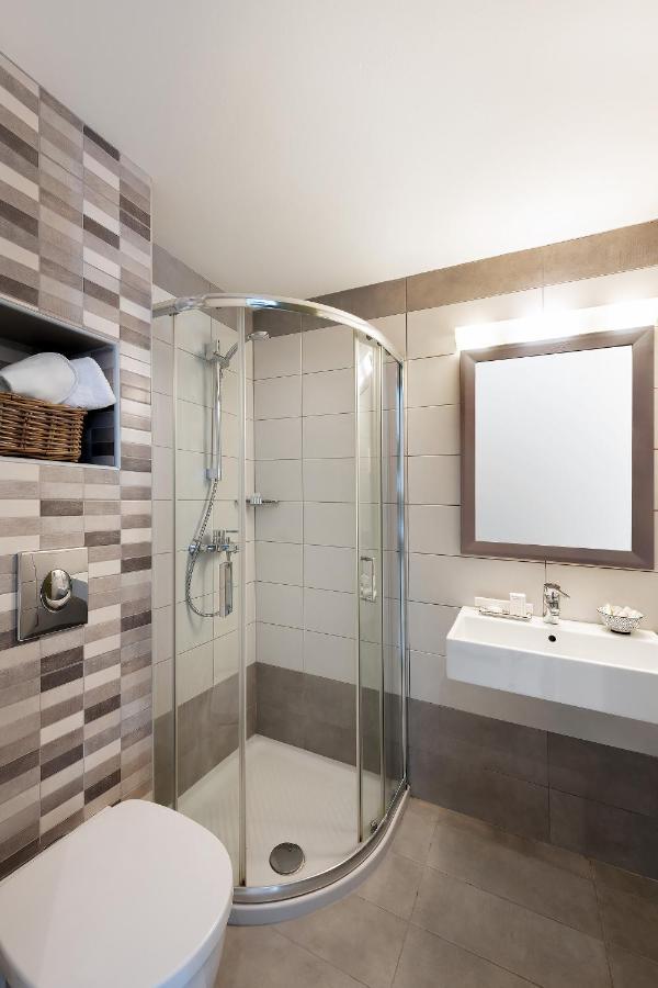 Budget Single Room