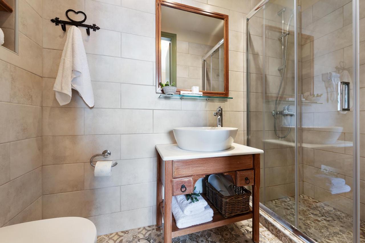 Twin or Double Room Balcony Sea View