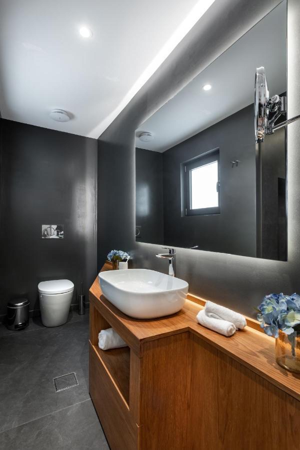 Superior Double or Twin Room City View