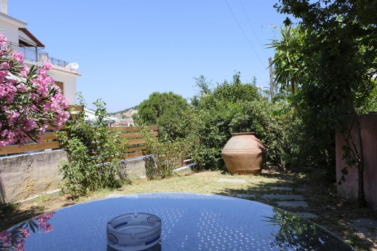 Standard Twin Room with Garden View