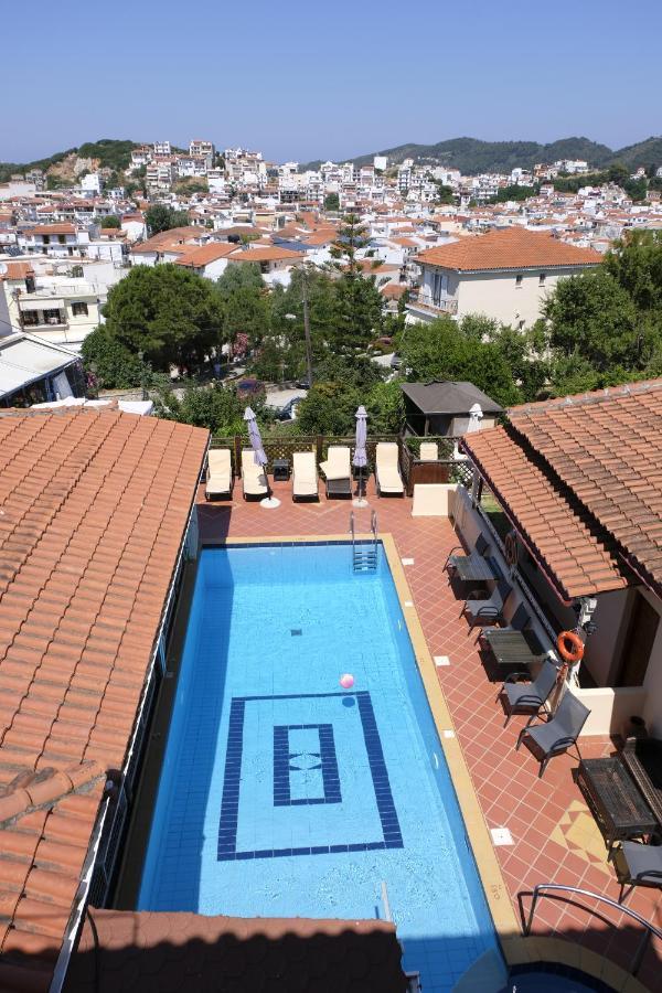 Twin Room with Pool View