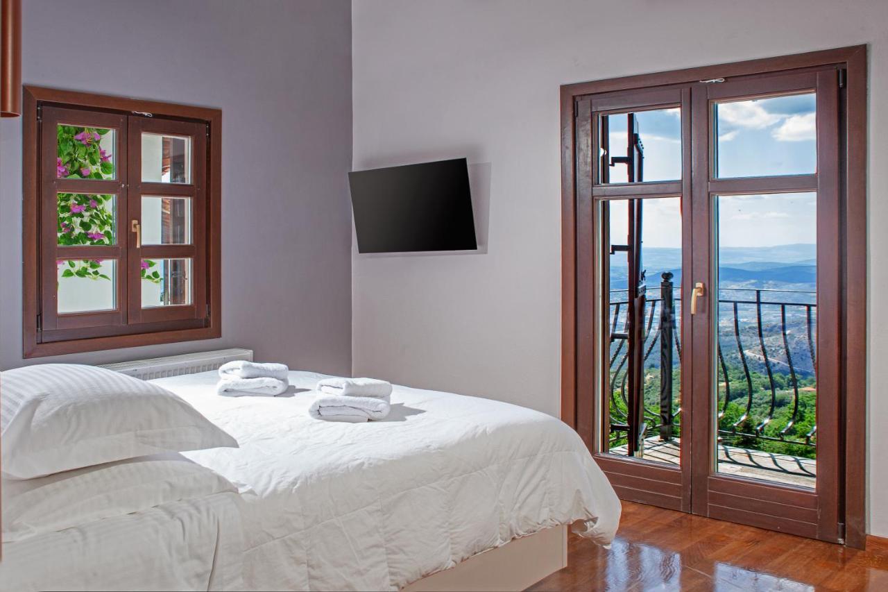 Grand Luxury Suite with Panoramic View