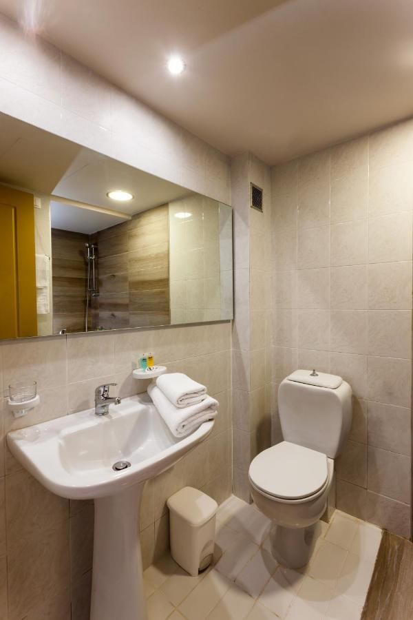 Standard Double or Twin Room,1302316909:JPEG