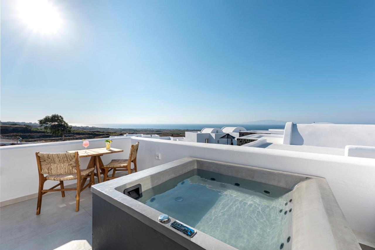 Panorama Suite outdoor Hot Tub