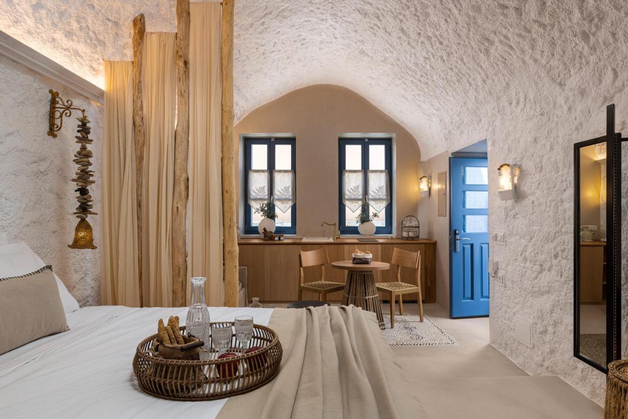 Deluxe Queen Suite