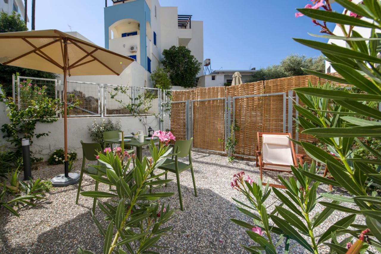 Studio Garden View