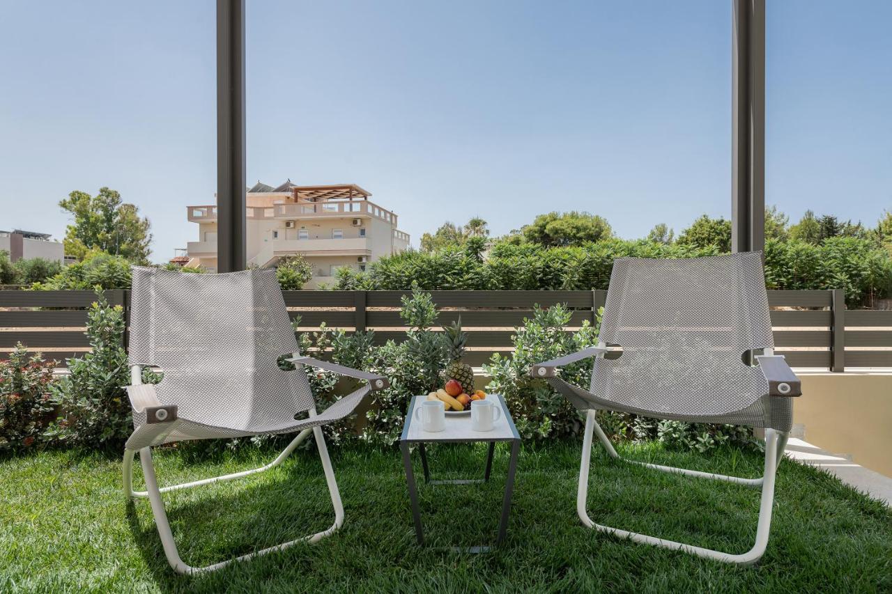 Junior Suite Private Garden pool view
