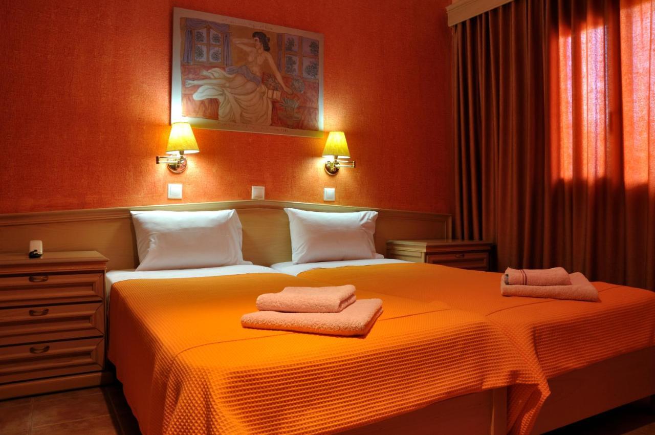 Deluxe Double or Twin Room