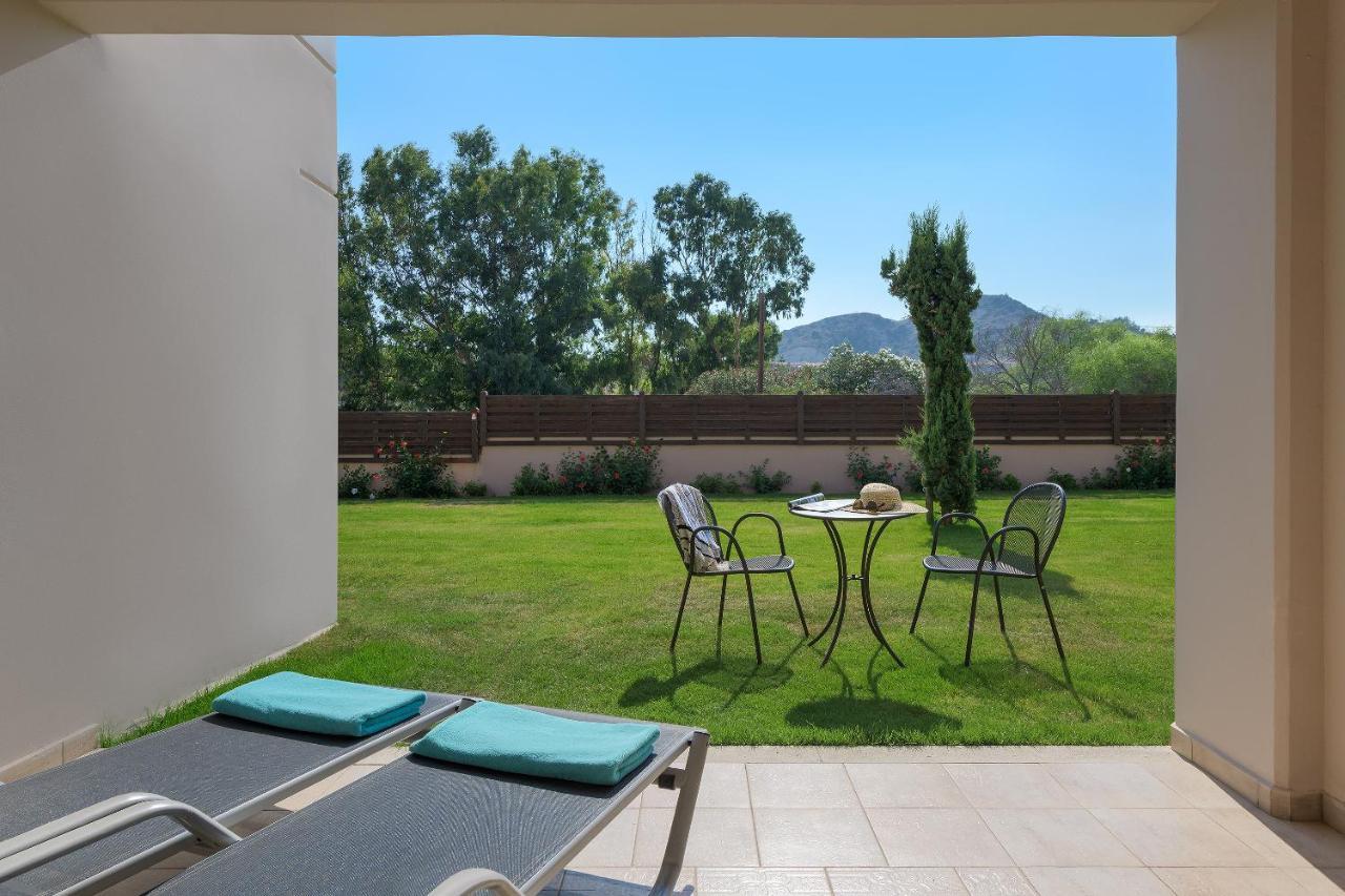 Superior Double or Twin Room Garden View