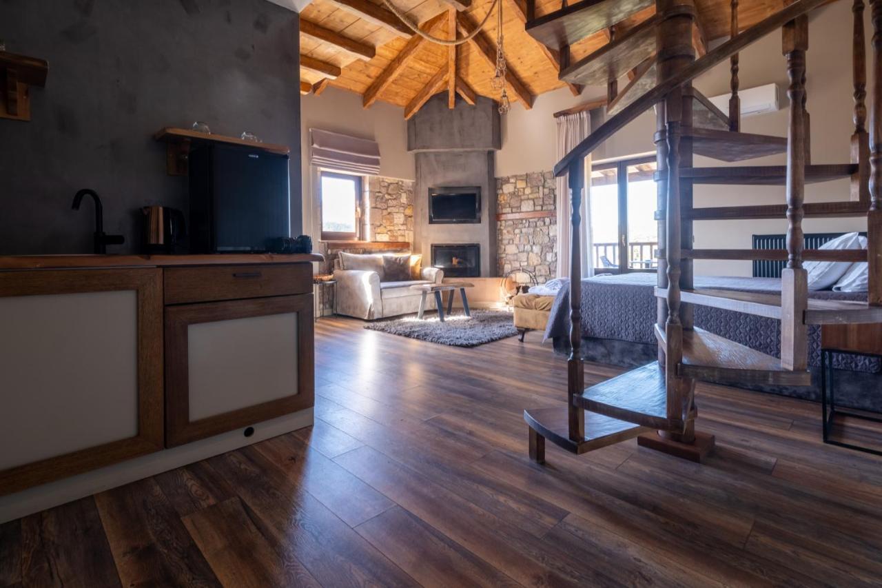 Superior King Suite