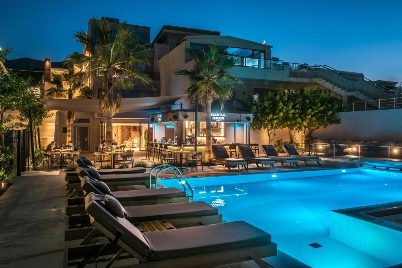Deluxe Triple Room Sea View Jacuzzi