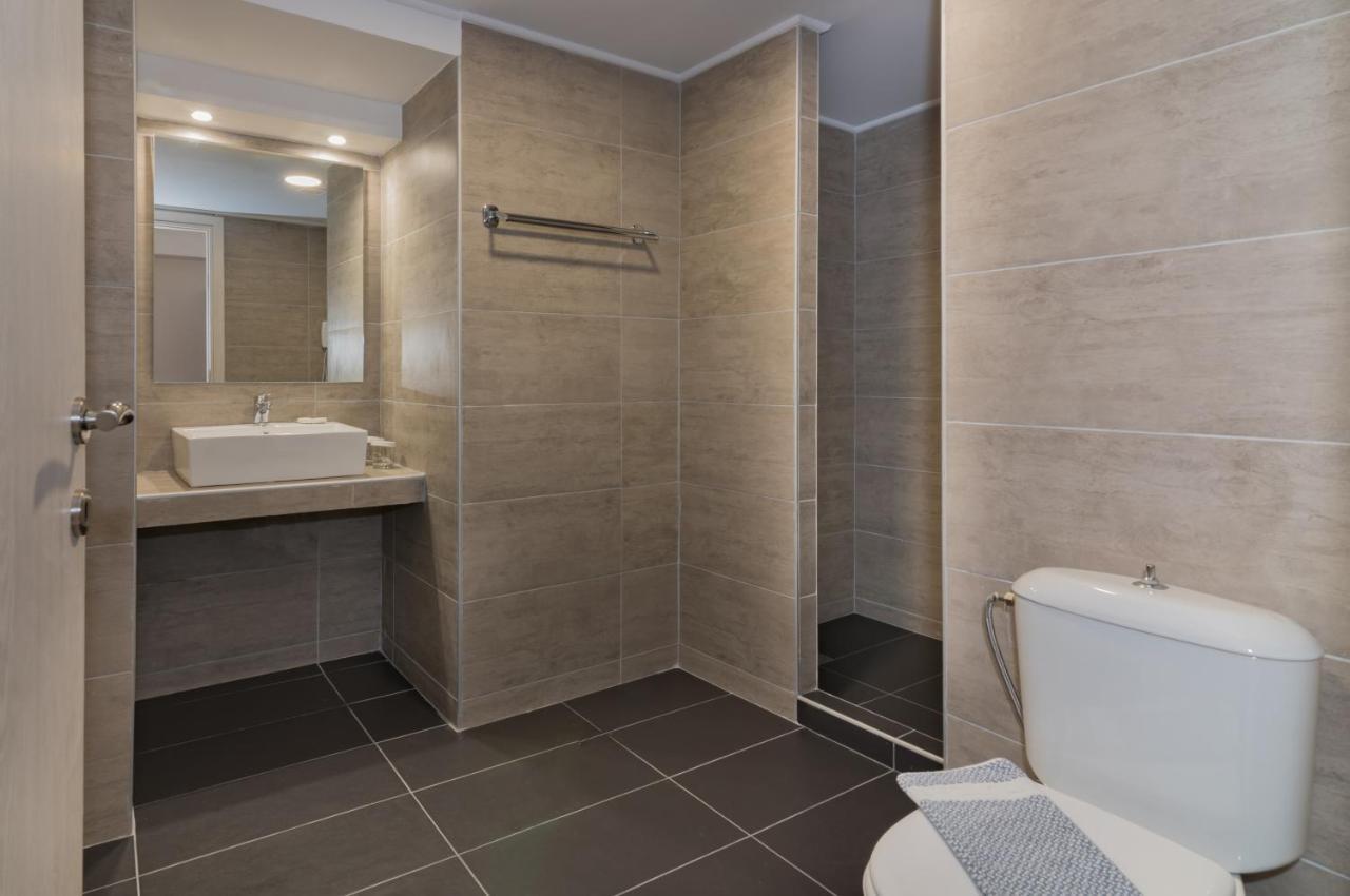 Double or Twin Room Garden View Ground Floor