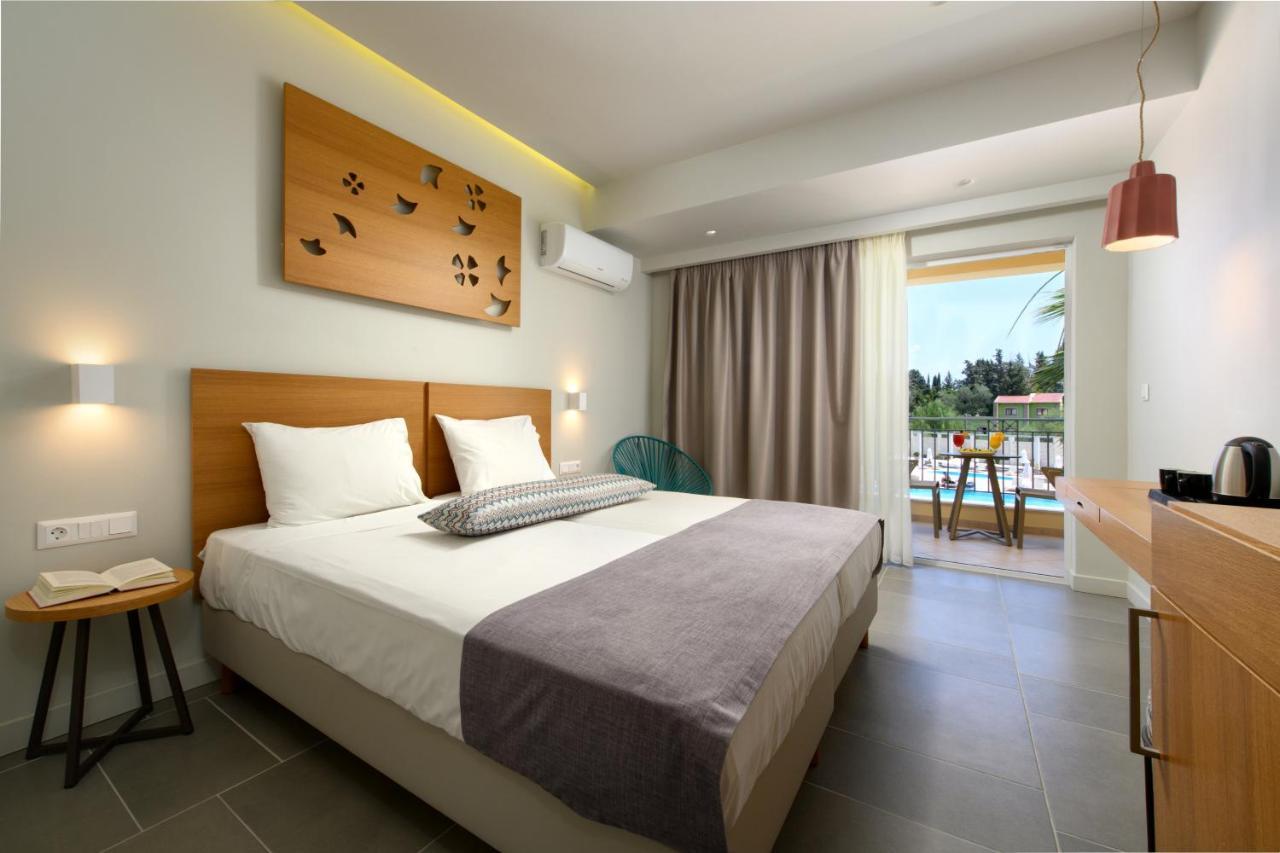 Deluxe Double or Twin Room Pool View