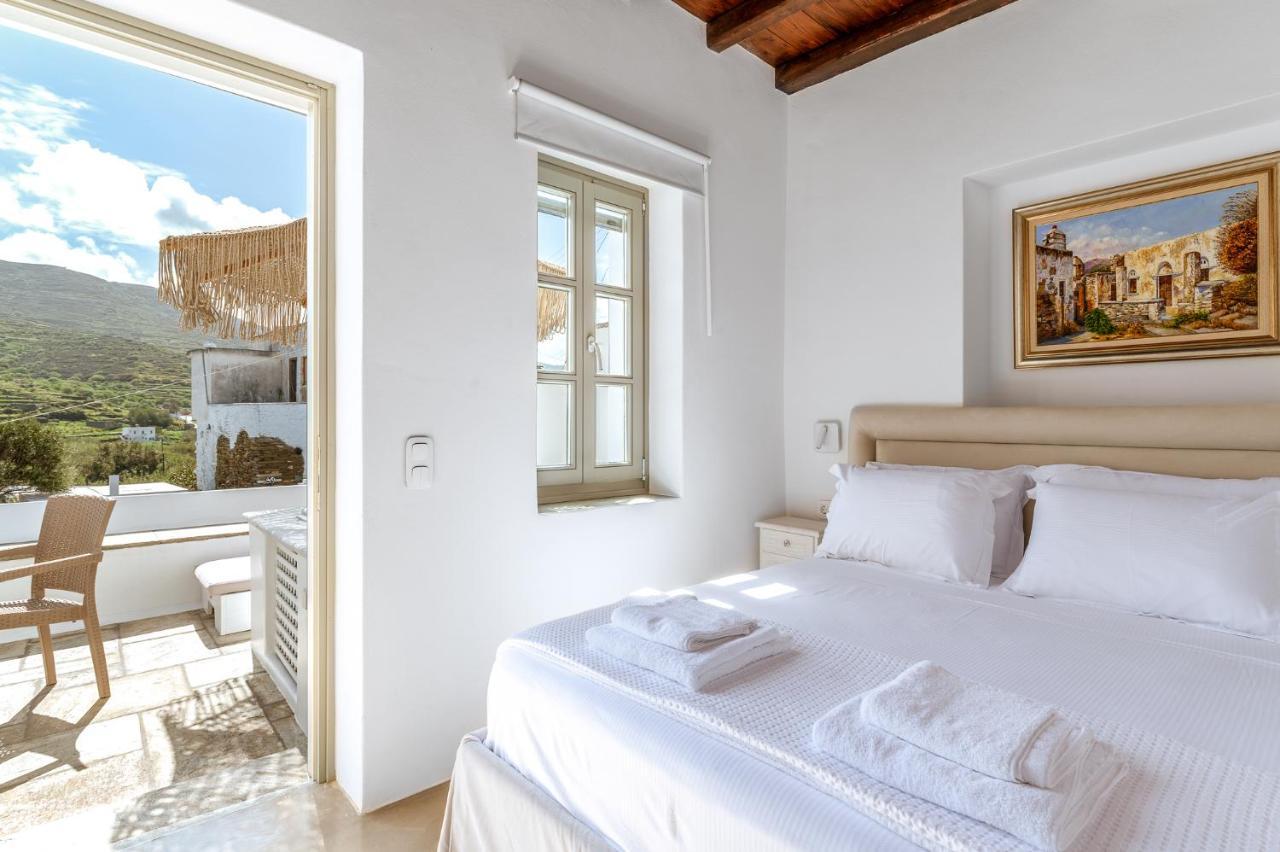 Deluxe King Suite