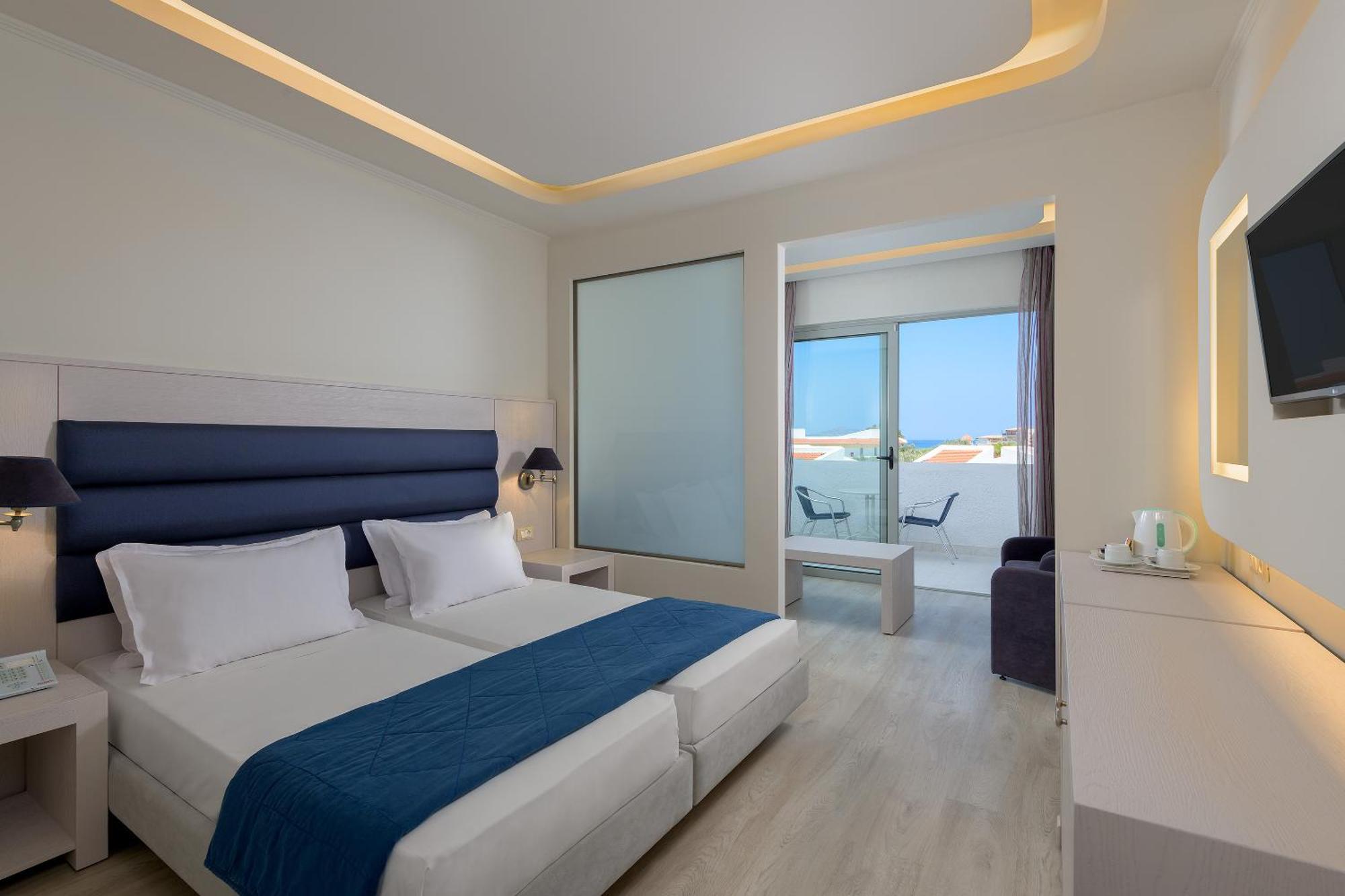 Superior Modern Style Room