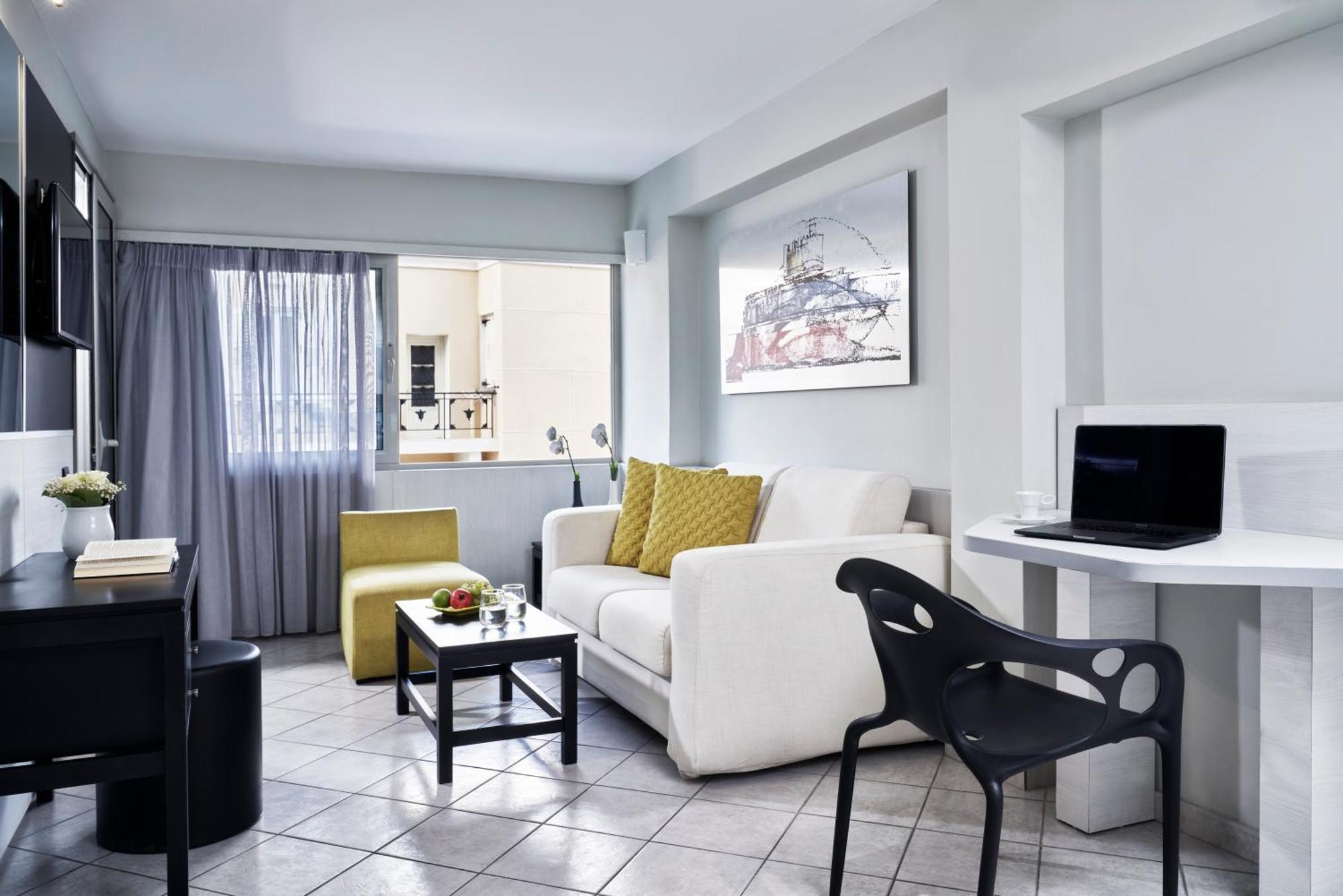 Standard Suite