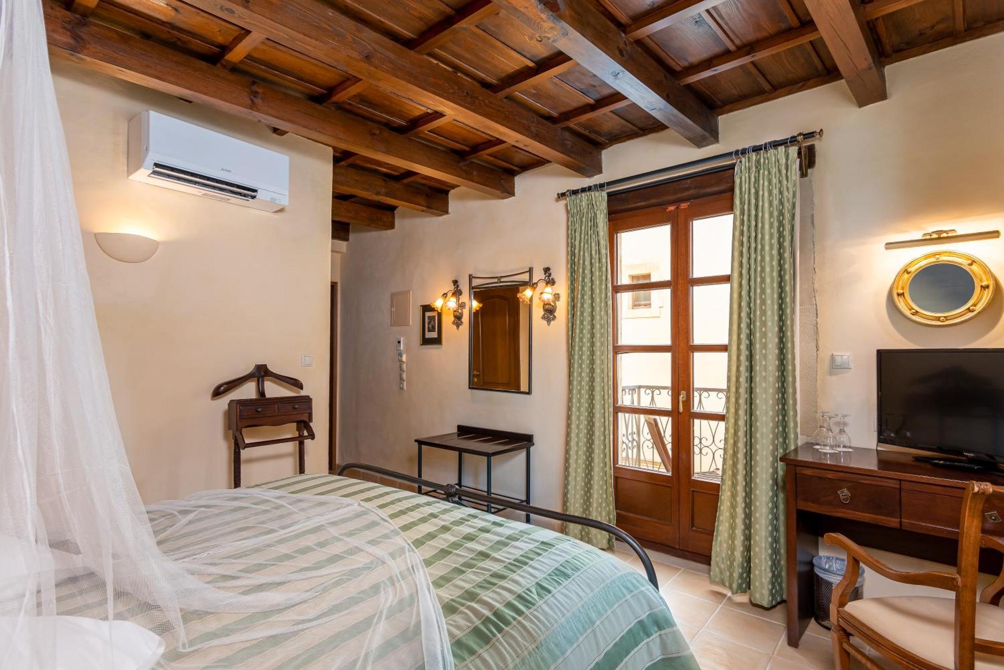 Superior Room Old Town View
