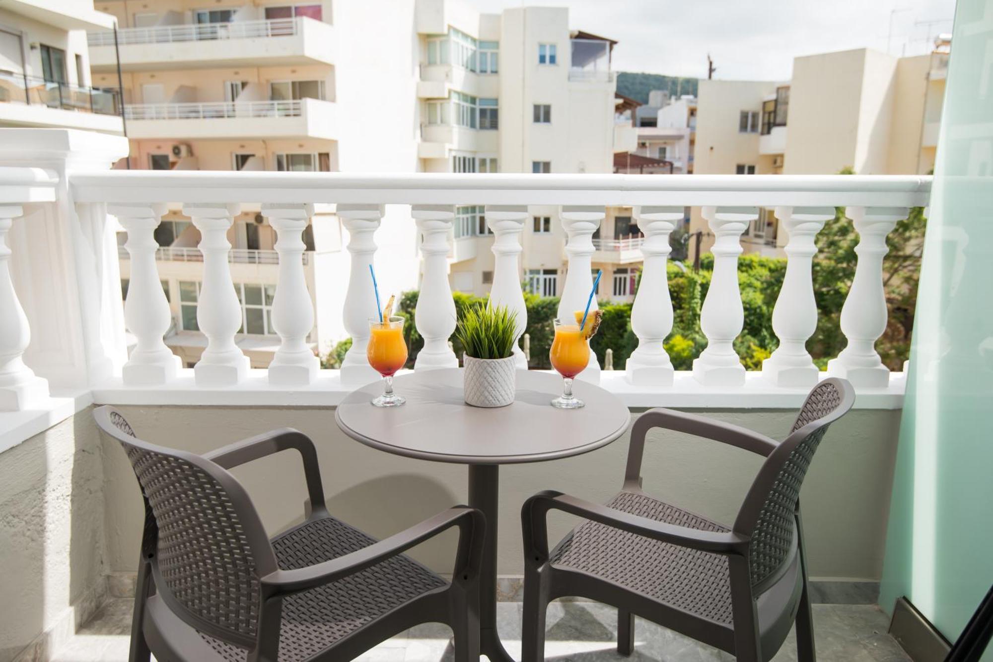 Deluxe Double or Twin Room Balcony
