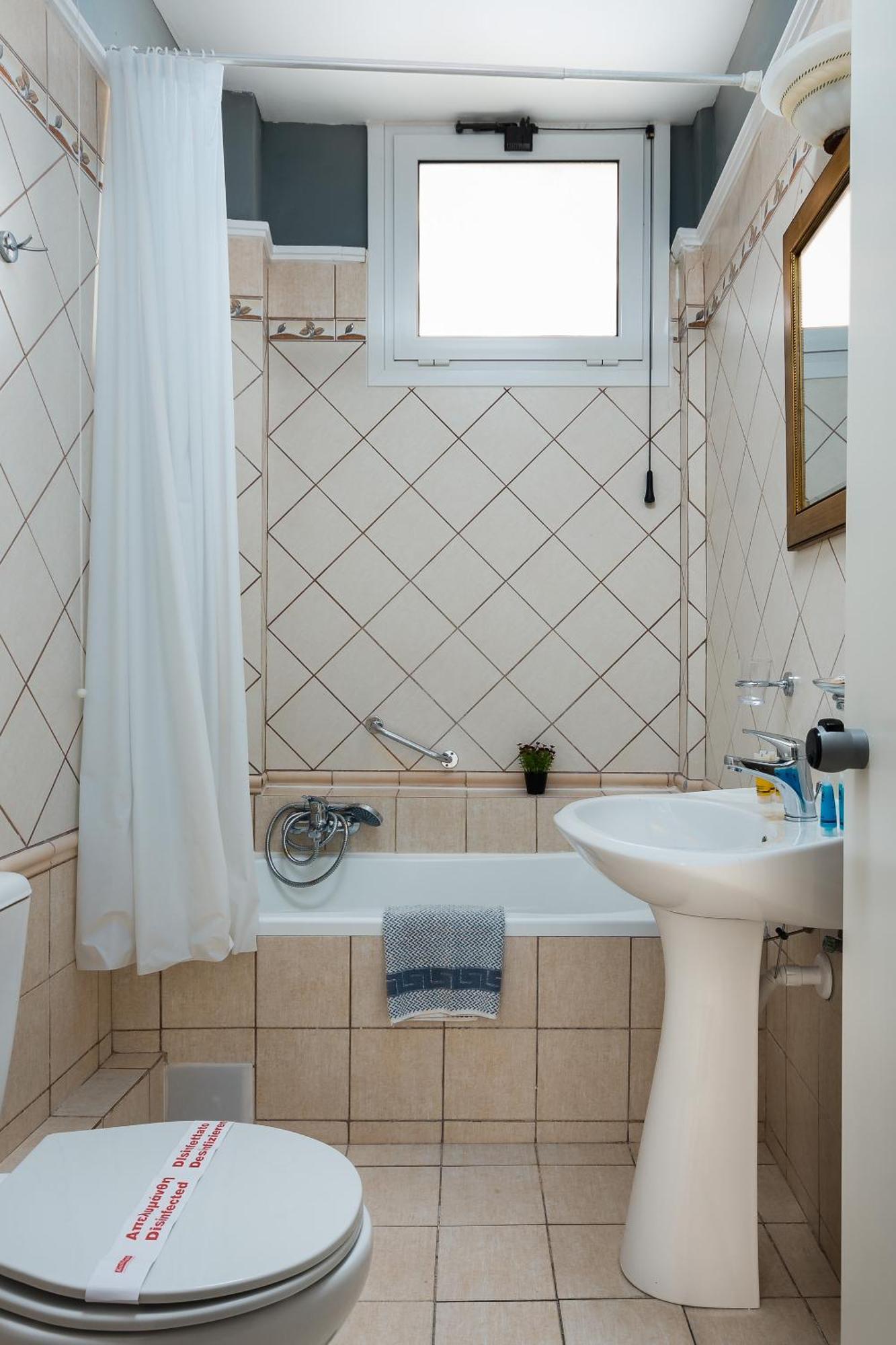 Economy Single Room