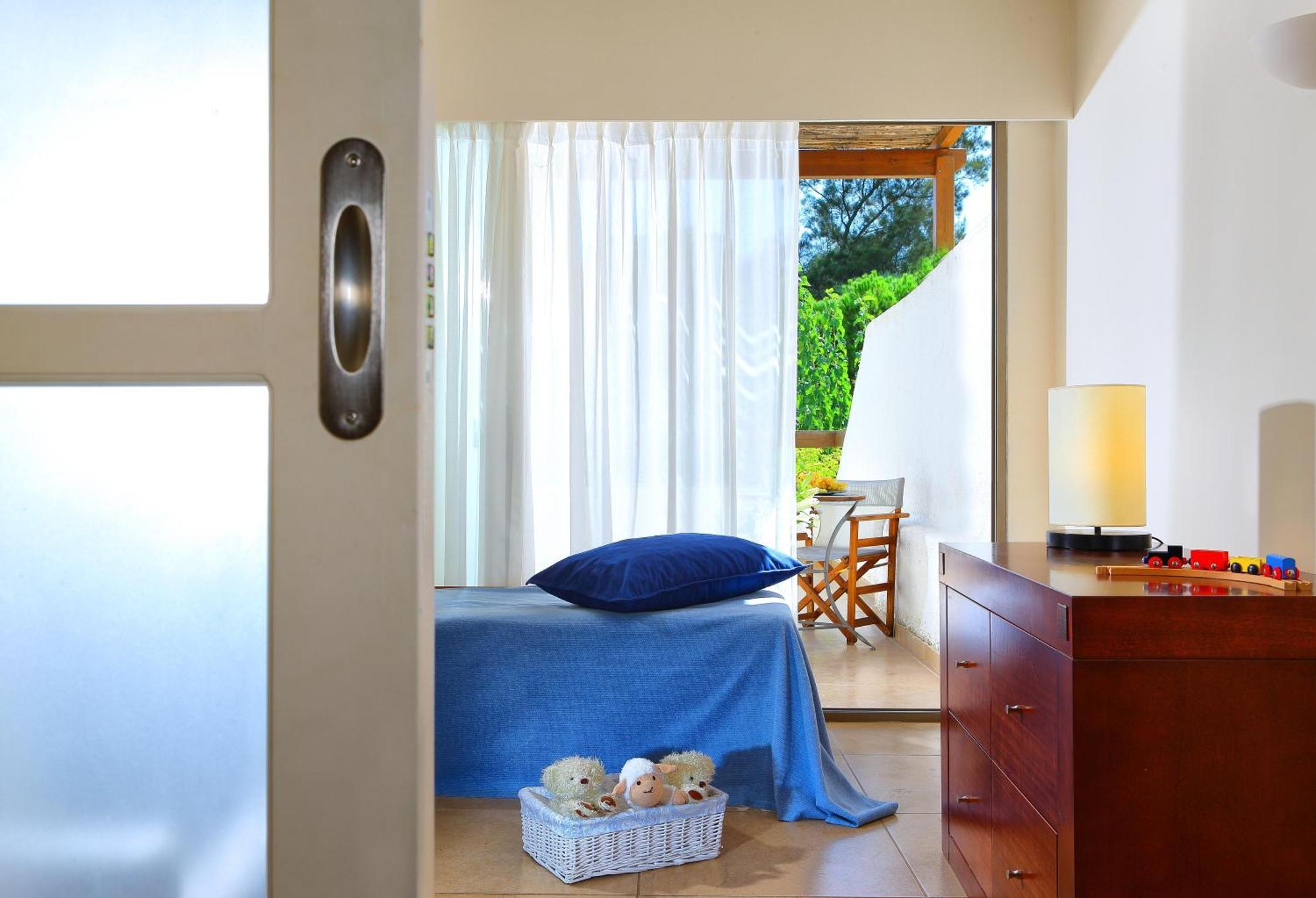 Junior Suite Side Sea View