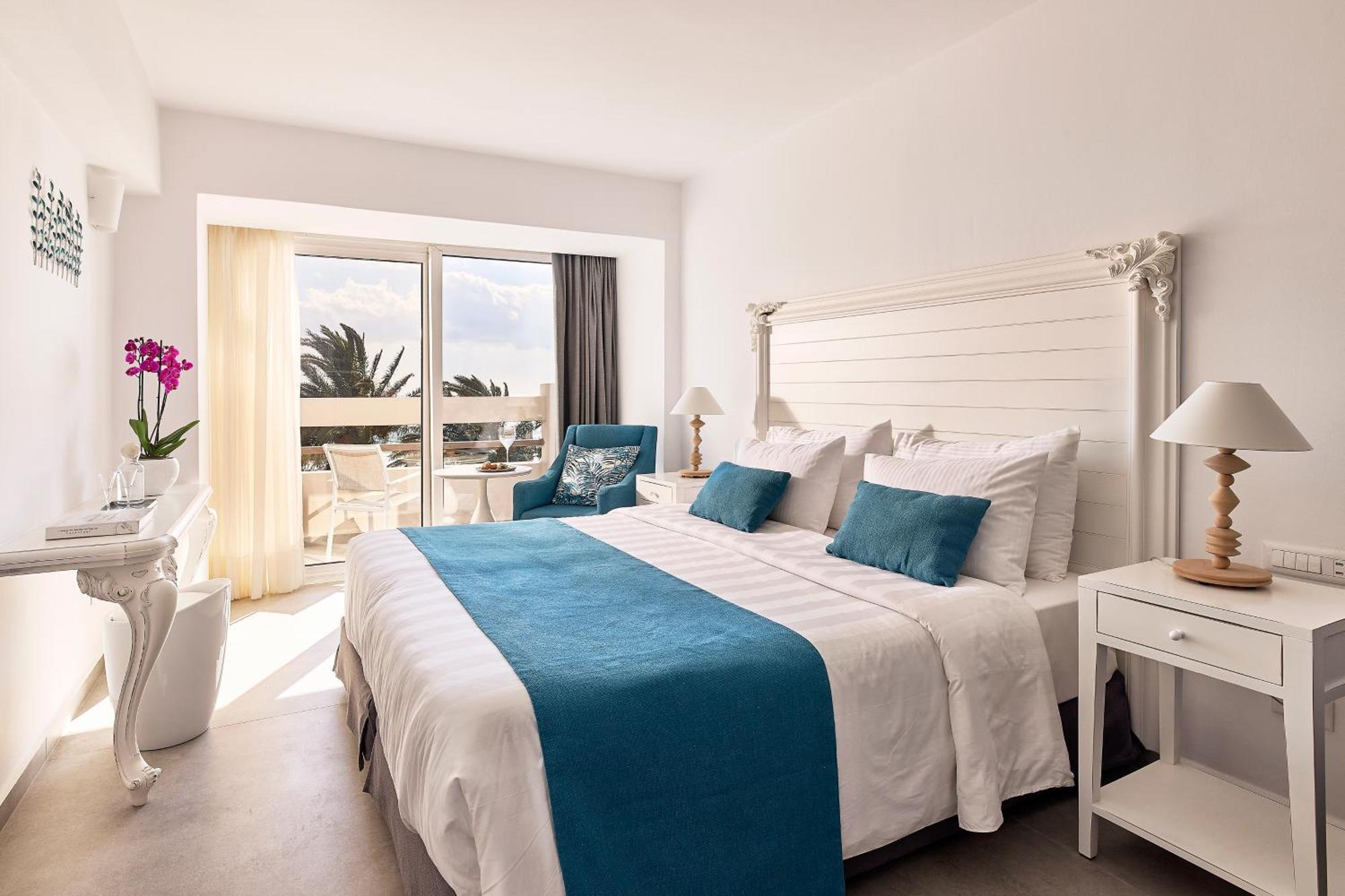 Sunshine Double Room Sea View