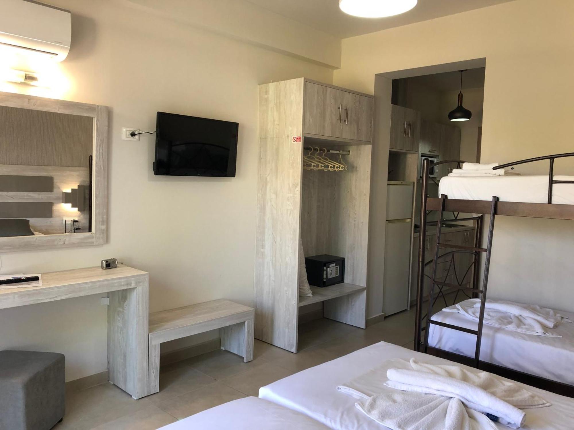 Standard Suite